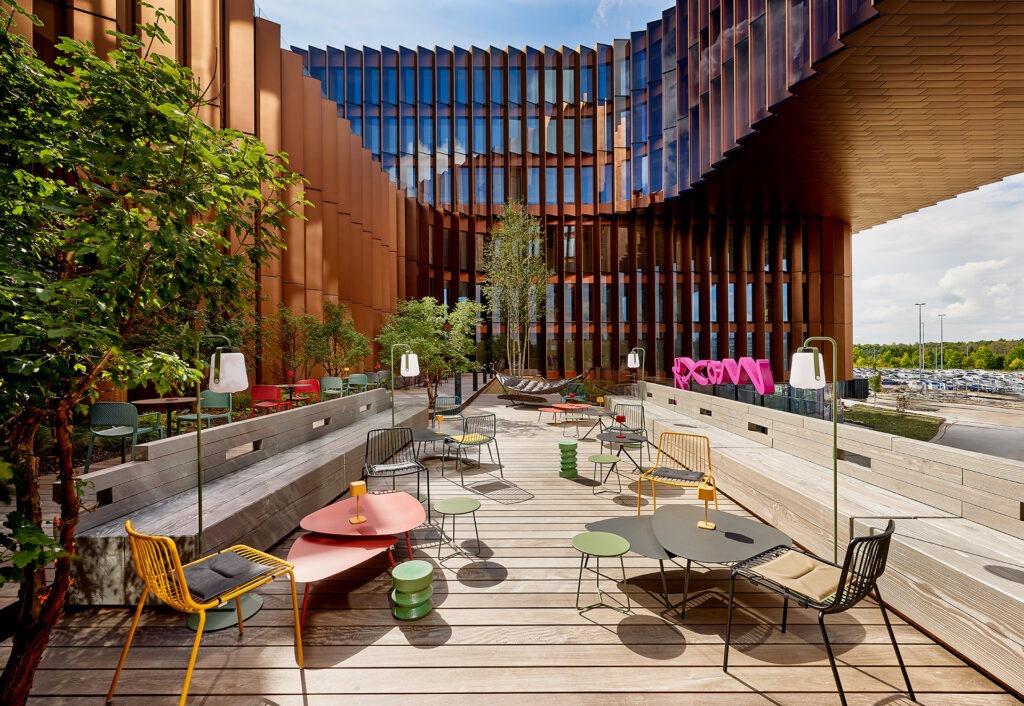 Moxy Luxembourg Airport 4